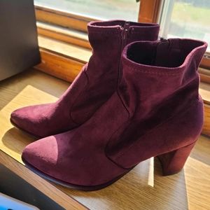 Nine West burgundy boots size 7